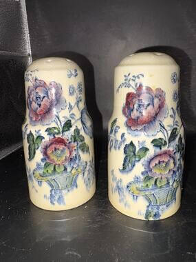 Vintage ROYAL CROWNFORD Charlotte Salt/Pepper Shakers-Floral Rose Design England